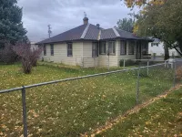 Vacation Rental!! HUNTERS, SKIERS, and All WELCOME!
