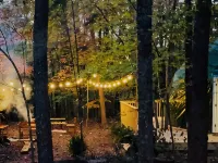 Charlotte Glamping Dome- Fawn and Fern Hideaway スティール・クリークのホテル