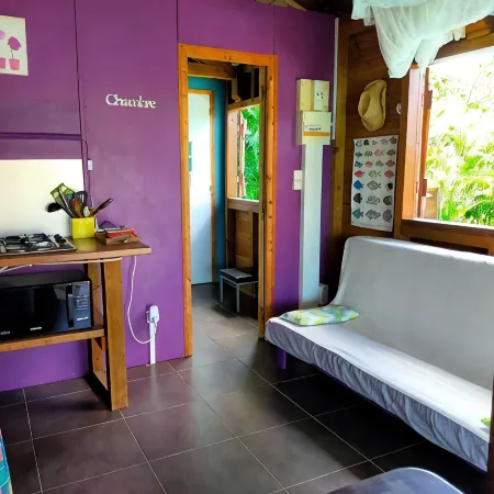 COUP DE COEUR: charming wooden bungalow with private pool