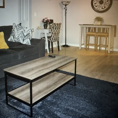 Enjoy a stylish experience. Corporate housing or family vacation. Отели в г. Кеттеринг