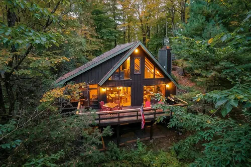 Lakefront Life — Hot Tub, Motorboat, Fire Pit, Ski & Golf - Gym