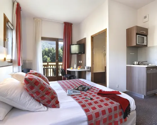 Vacancéole - Grand Morillon Hotels in Morillon