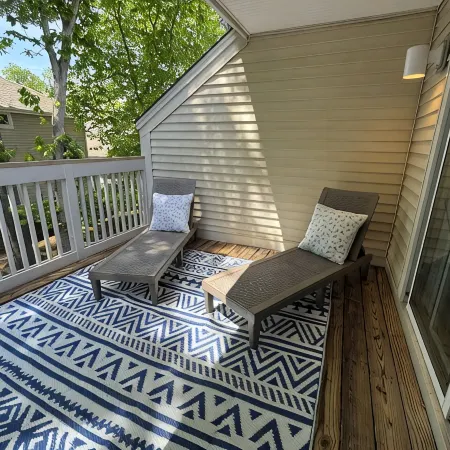 ServingSand West @ SeaColony: Carriage House Between Tennis and Fitness Center!