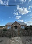 Fossil+Folk House in the heart of Fort Davis