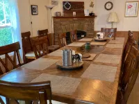 Trail Side Inn 4 bed 2 bath with trail access to 4 Hatfield-McCOY trails system