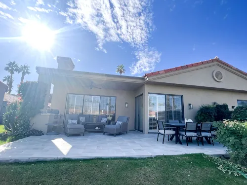 Amazing View!! Spacious 3 bd/ 4 bth in Palm Valley CC!! - 4 ดาว