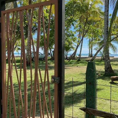 Beachfrontgem- Owner’s Villa-Expansive Endless Beach Less Traveled. Discounted