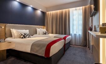 Holiday Inn Express NICE - GRAND ARENAS by IHG