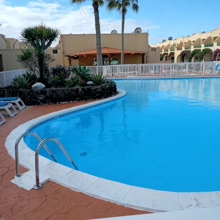 Duplex Apartment, with private garden, in quiet complex
