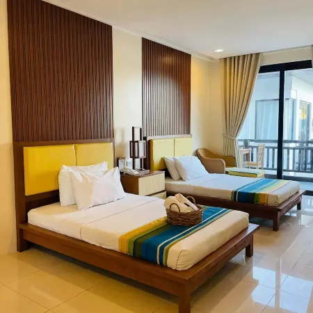 Puerto Del Sol Beach Resort and Hotel Club