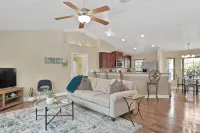 🍹🌞 Paradise Oasis! Beautiful Heated Pool, Pet Friendly, Wi-Fi, Near Beaches! - Pools