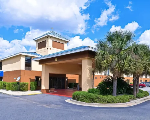 Econo Lodge 다리엔 호텔