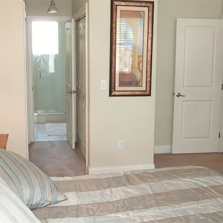 Gorgeous Home July Specials Check it Out, Heated Pool and Spa, Elevator