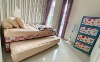Villa Permata C 12 by N2K
