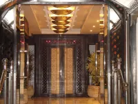 New Farah Hotel Hoteles cerca de Cité Essalam