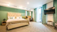 Central Carol Aparthotel 2