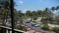 Harbor Towers & Yacht Club racket and