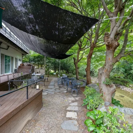 Toechon Cheonjinam Pension