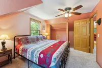Private 5Br Luxury Lodge Sleeps 15 • Game Room • Dells 10Min • Pet Friendly - Alppimaja