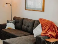 Vintage shotgun home with modern updates فنادق في ديلون