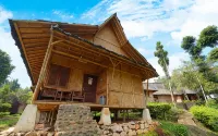 Villa Kampung Karuhun Sutan Raja