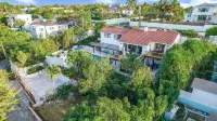 Spectacular Ocean View Villa with Pool 7-Min Walk to the Beach - Villas