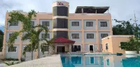 Adams View Hotel - Pools