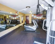 Spark by Hilton Tempe Phoenix Airport - gimnasio