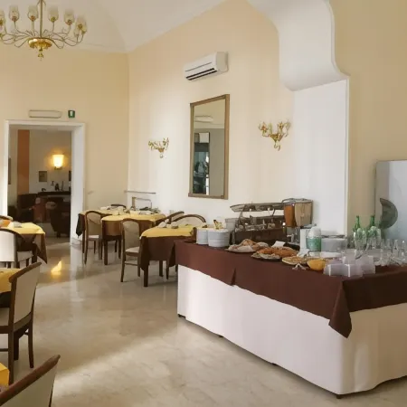Hotel Mediterranee