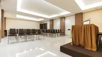 Max Hotel Panakkukang Makassar By LIFE - 2 stjerner