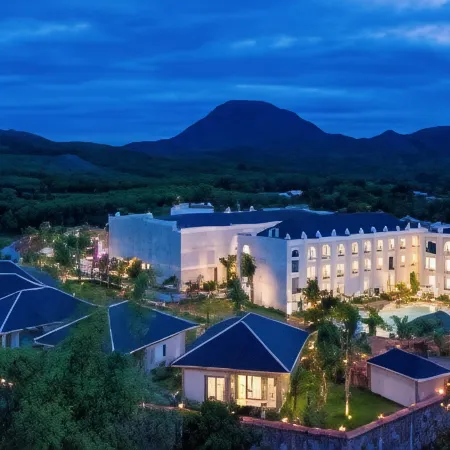 My Son Heritage Resort and Spa Hotels in Hoi An
