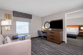 Hampton Inn & Suites Muncie