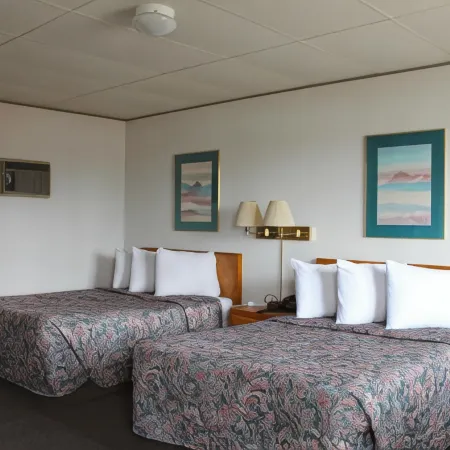 Budget Host Crestview Inn