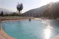 Sarot Termal Park Resort & Spa - Halal Hotel - Pools