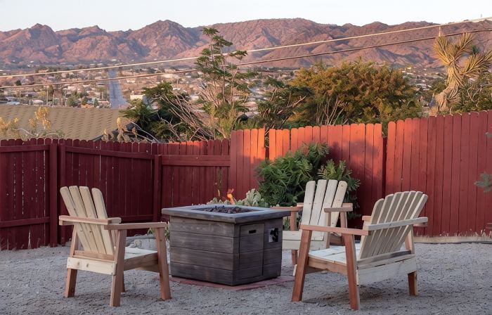 Desert Oasis-Close to National Park, Views, FirePit, Family & Pet Friendly