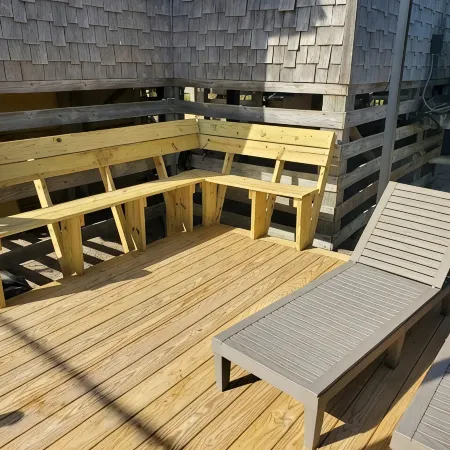 500 Feet to the Beach, Full House with Stocked Kitchen, Linens & Beach Supplies
