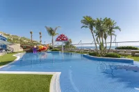 Royal Son Bou Family Club - Pools