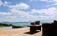 Waiheke Island Motel - Parking