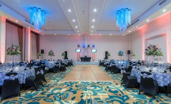 Delta Hotels by Marriott San Jose Aurola