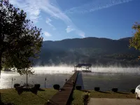 Tennessee River Bed and Breakfast Retreat! Lakefront! No Fees! - Wi-Fi