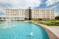 Park-Hotel Noviy Vek - Pools