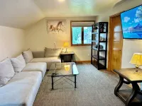 Reel Paradise - Entire Home - 3-Star