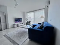 White Luxury Apartment - 民泊
