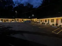 Route 19 Inn - موقف سيارات