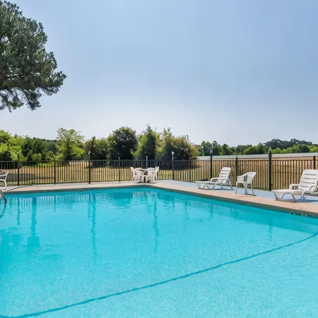 Super 8 by Wyndham Longview/I-20