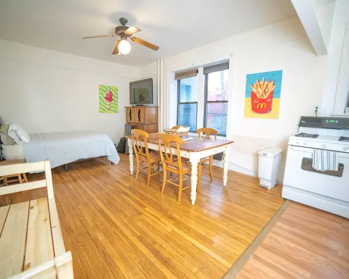 Cozy apartment in beautiful midtown Hoboken! Hotels in Hoboken