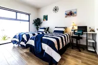Exclusive San Marino Villa: Modern, Accessible, A/C & Hot Tub - Bungalows