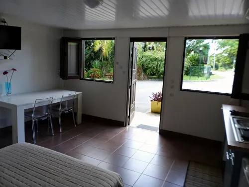 Au Petit Canal Fleuri - Apartment
