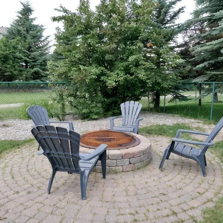 The Modern Lodge Retreat with INFRARED SAUNA & Amenities for Rest and Relaxation