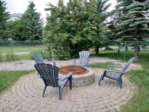 The Modern Lodge Retreat with INFRARED SAUNA & Amenities for Rest and Relaxation - WiFi